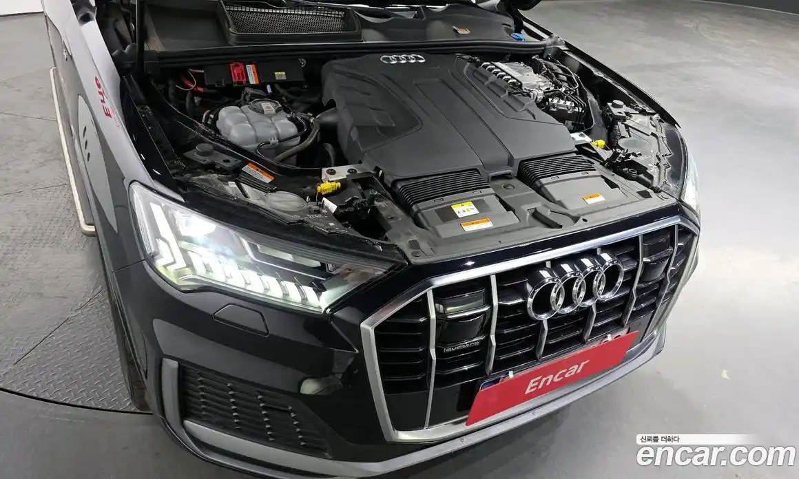 Audi Q7 2021 3.0 гидро в Москве № 343427, фото 6