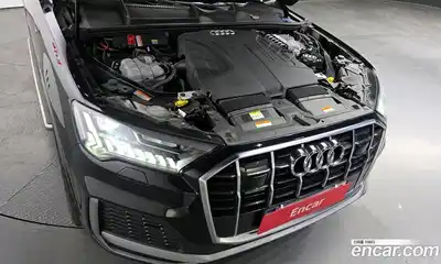 Audi Q7 2021 3.0 гидро в Москве № 343427, миниатюра 6