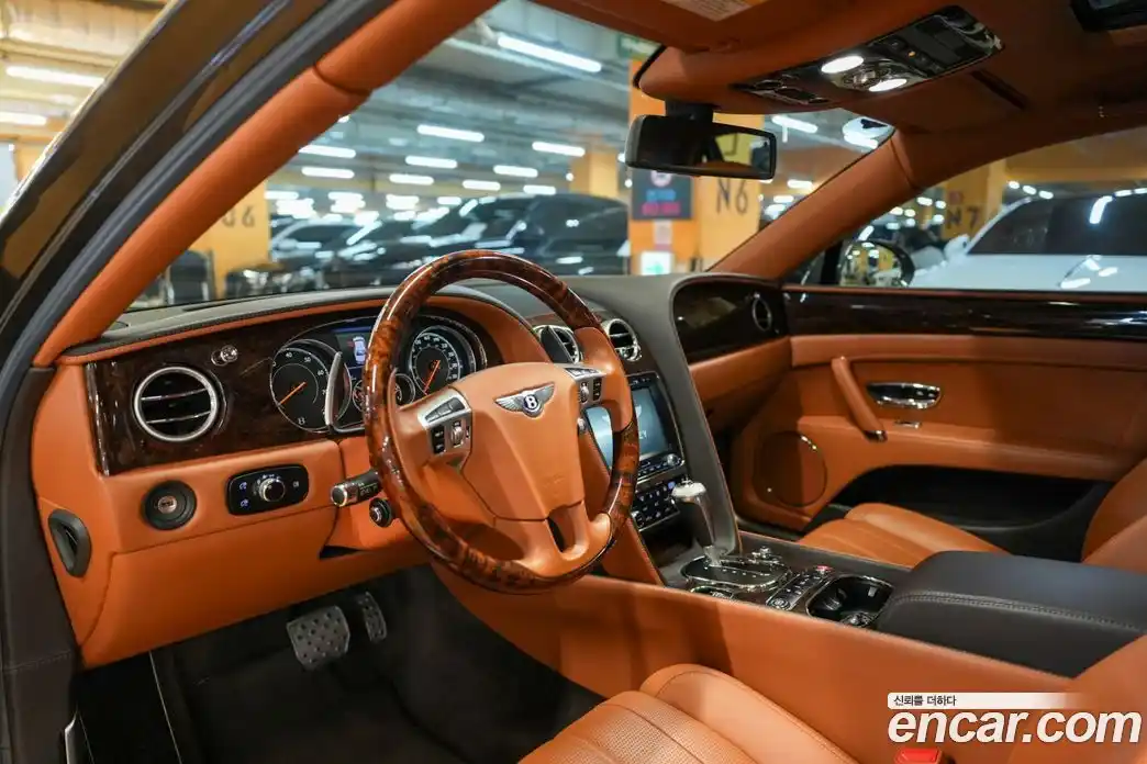 Bentley Flying Spur 2015 4.0 гидро в Москве № 387291, фото 18