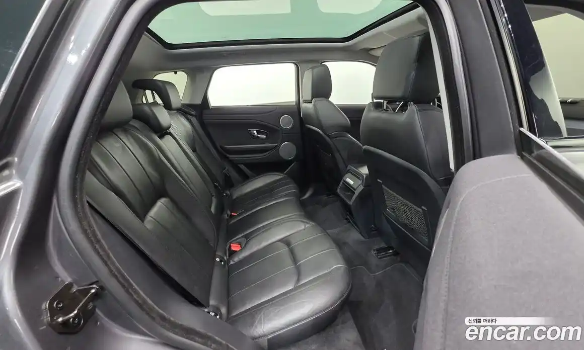 Land Rover Range-Rover Evoque 2018 2.0 гидро в Москве № 416246, фото 19