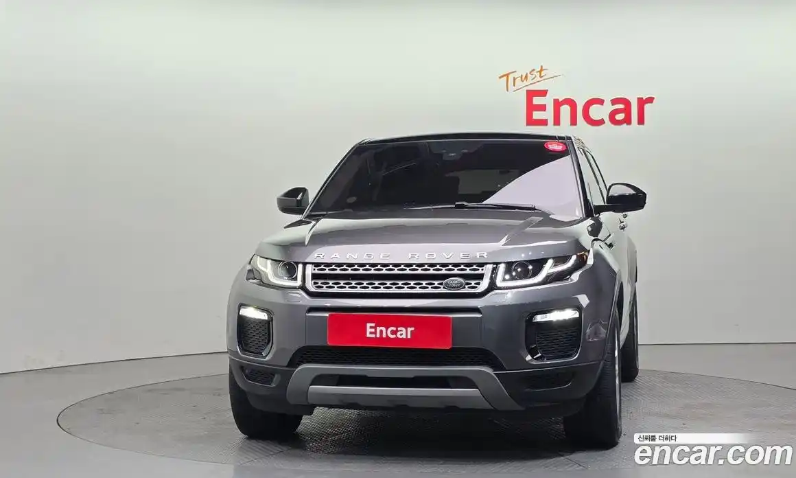 Land Rover Range-Rover Evoque 2018 2.0 гидро в Москве № 416246, фото 3