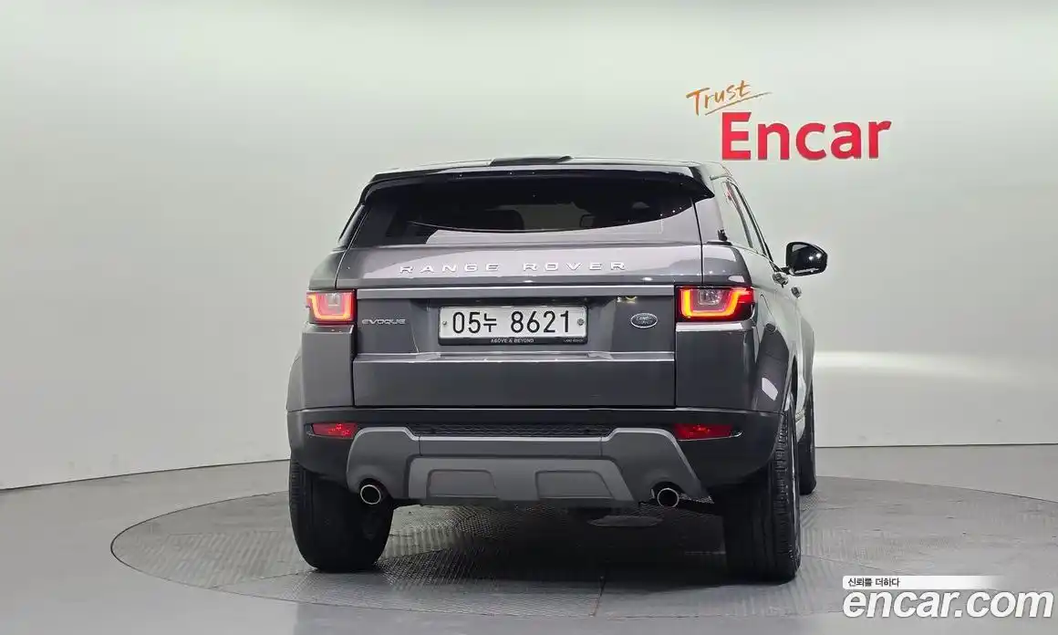 Land Rover Range-Rover Evoque 2018 2.0 гидро в Москве № 416246, фото 4