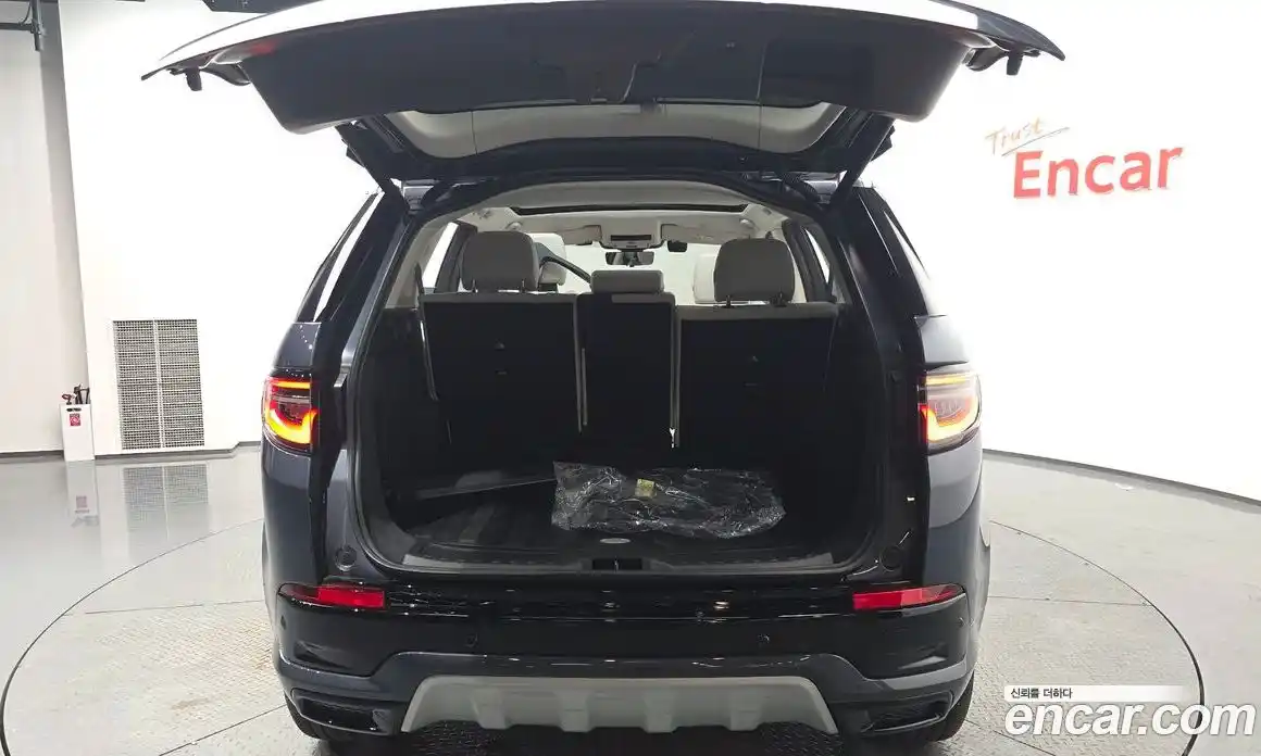 Land Rover Discovery Sport 2025 2.0 гидро в Москве № 431143, фото 19