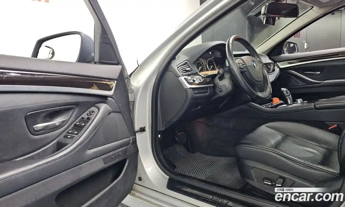 BMW 5-Series 2011 2.0 гидро в Москве № 493209, фото 10