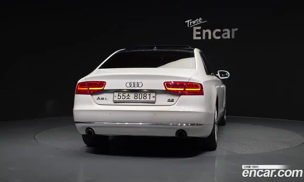 Audi A8 2012 4.2 гидро в Москве № 496943, фото 4