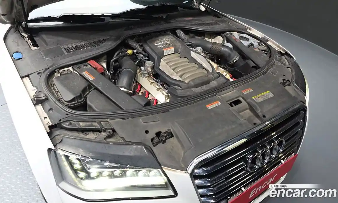 Audi A8 2012 4.2 гидро в Москве № 496943, фото 6
