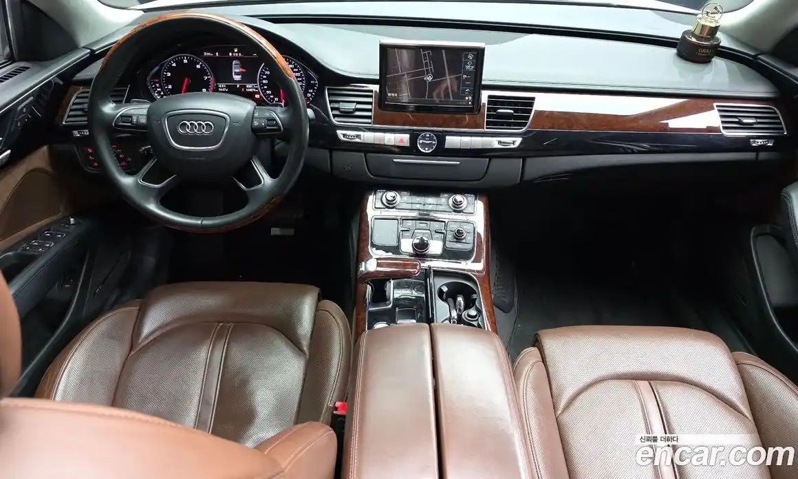 Audi A8 2012 4.2 гидро в Москве № 496943, фото 7