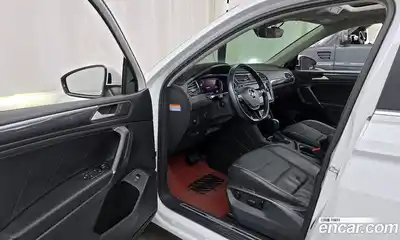 Volkswagen Tiguan 2020 2.0 гидро в Москве № 547331, миниатюра 10