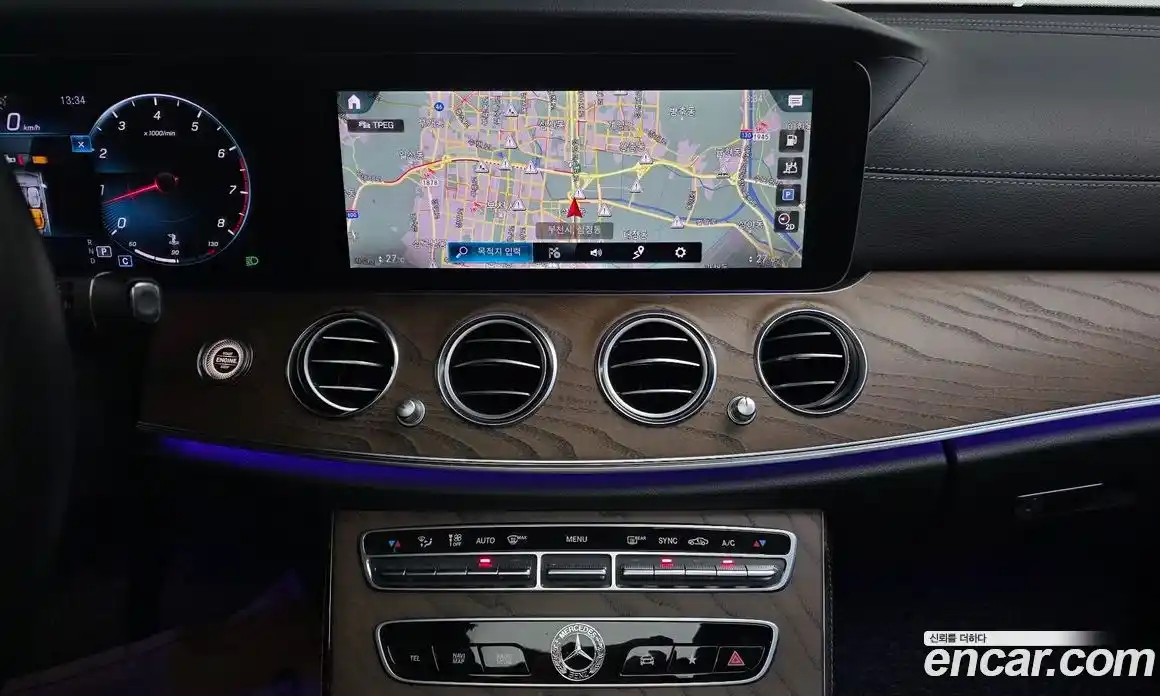 Mercedes-Benz E-Class 2021 2.0 гидро, фото 14