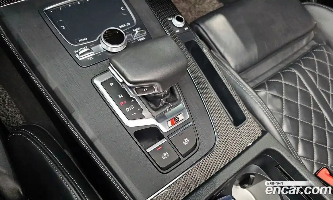 Audi SQ5 2020 3.0 гидро в Москве, фото 9