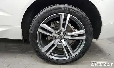 Volvo XC60 2020 2.0 гидро в Москве № 724082, миниатюра 5