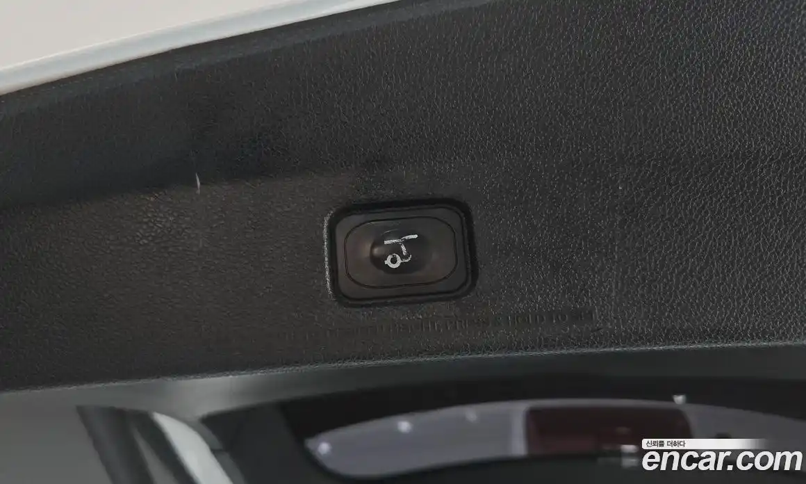 Ford Explorer 2016 2.3 гидро в Москве № 725413, фото 20