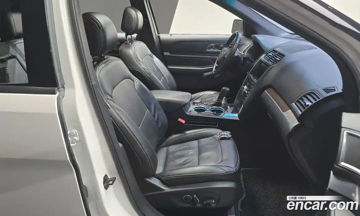 Ford Explorer 2016 2.3 гидро в Москве № 725413, фото 10