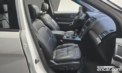Ford Explorer 2016 2.3 гидро в Москве № 725413, миниатюра 10