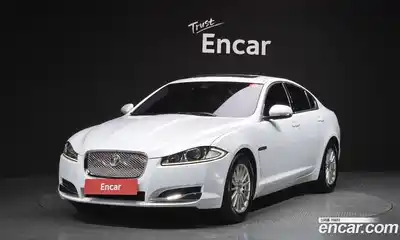 Jaguar XF, 2013