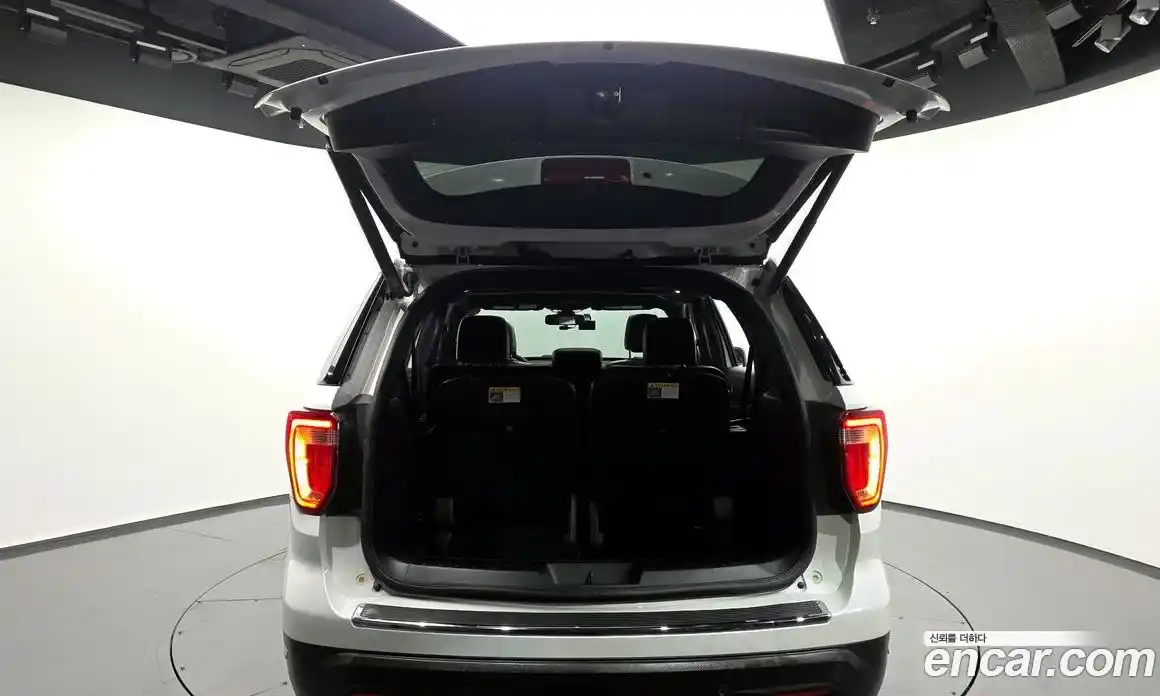 Ford Explorer 2019 2.3 гидро в Москве № 767569, фото 20