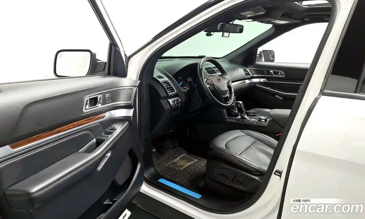Ford Explorer 2019 2.3 гидро в Москве № 767569, фото 10
