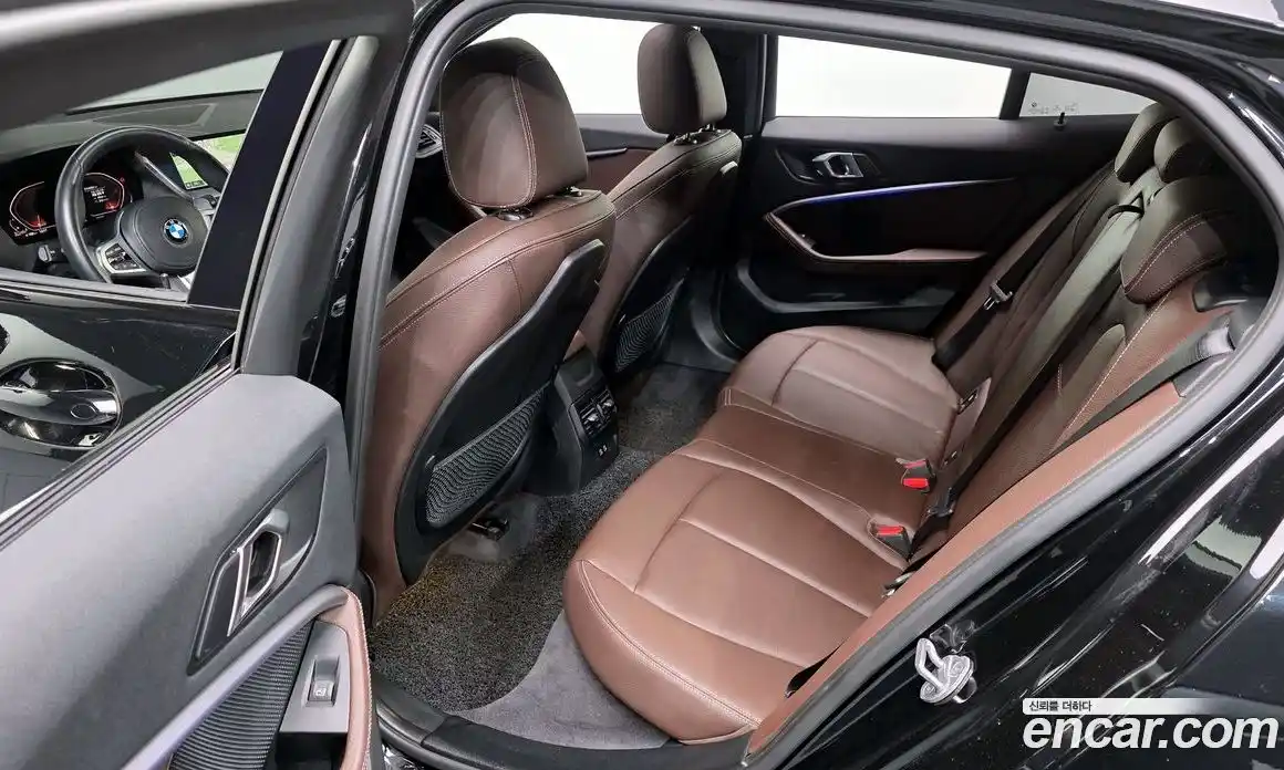 BMW 1-Series 2021 2.0 гидро в Москве, фото 13