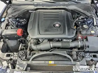Jaguar XE 2016 2.0 гидро в Москве № 803456, миниатюра 5