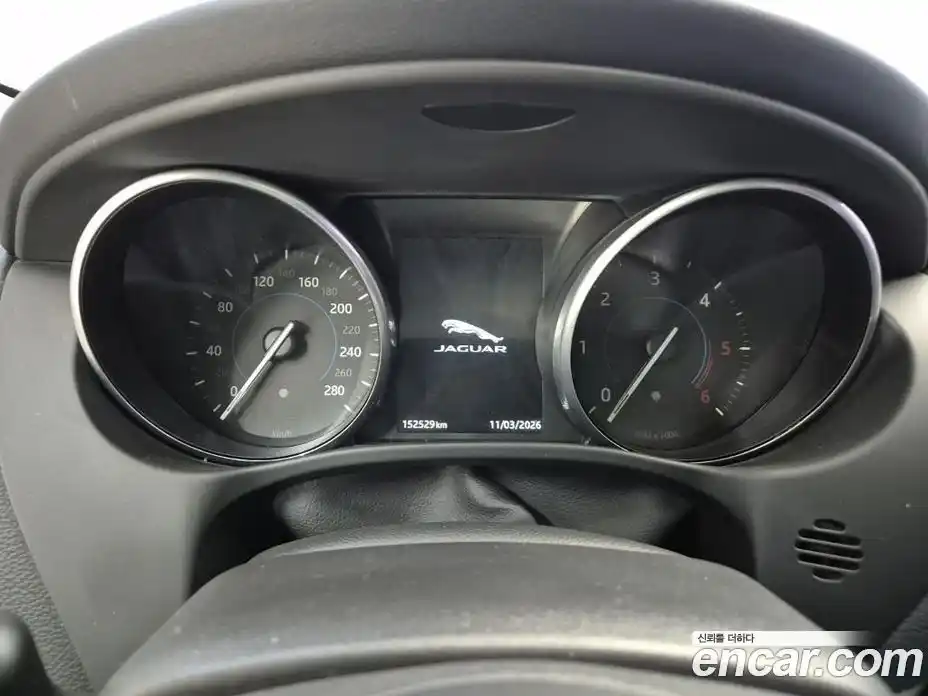 Jaguar XE 2016 2.0 гидро в Москве № 803456, фото 6