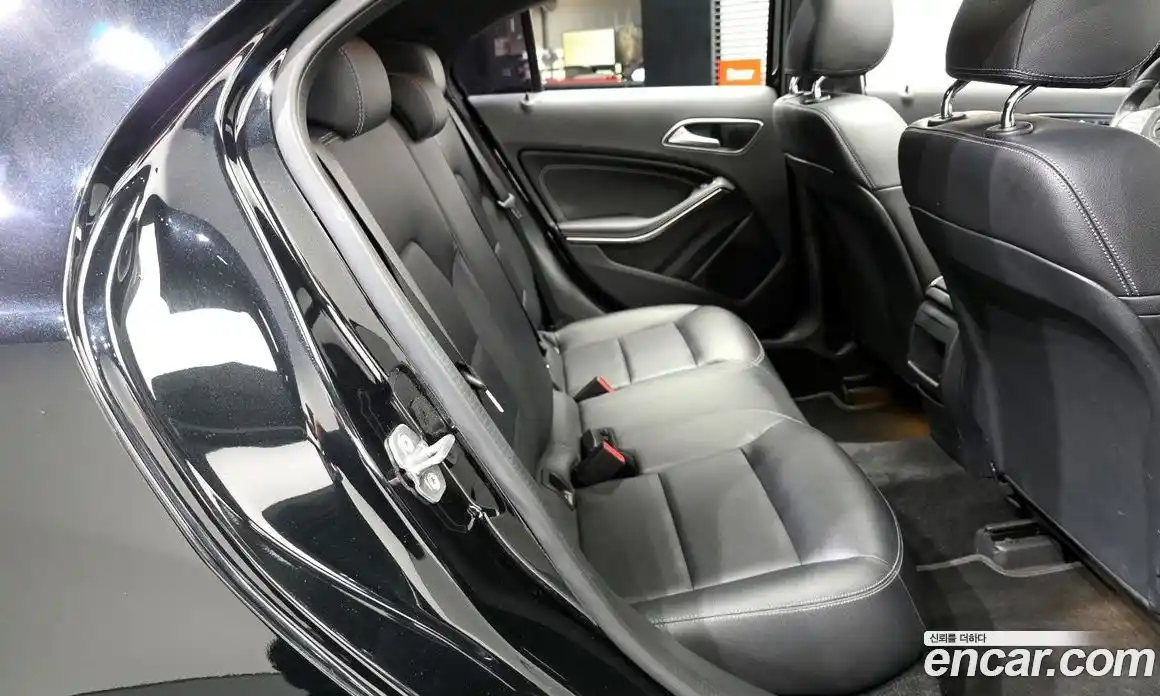 Mercedes-Benz A-Class 2018 1.6 гидро в Москве № 822616, фото 12