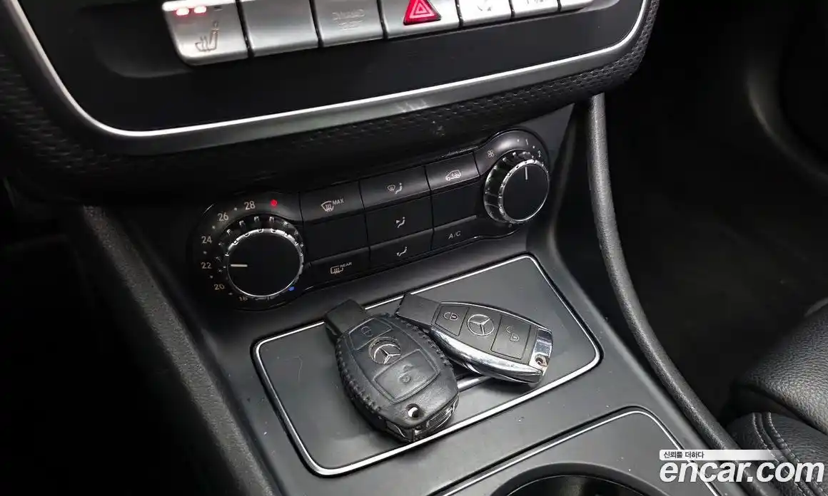 Mercedes-Benz A-Class 2018 1.6 гидро в Москве № 822616, фото 17