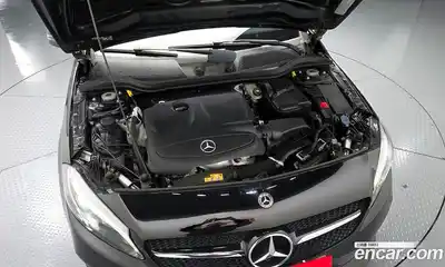 Mercedes-Benz A-Class 2018 1.6 гидро в Москве № 822616, миниатюра 6