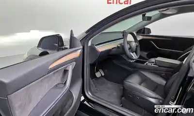 Tesla Model Y 2023 0.2 гидро в Москве № 825515, миниатюра 11