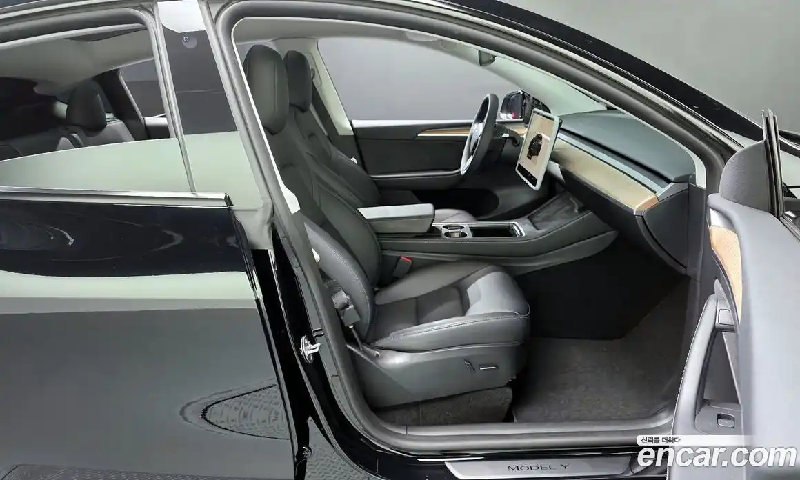 Tesla Model Y 2023 0.2 гидро в Москве № 825515, фото 10