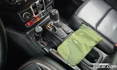 Jeep Wrangler 2021 2.0 гидро в Москве № 826430, миниатюра 9