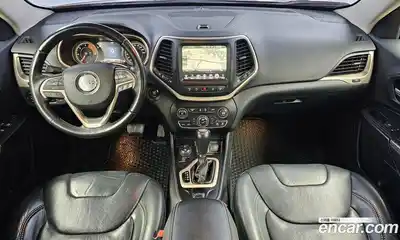 Jeep Cherokee 2016 2.2 гидро в Москве № 826624, миниатюра 7