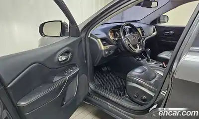 Jeep Cherokee 2016 2.2 гидро в Москве № 826624, миниатюра 10