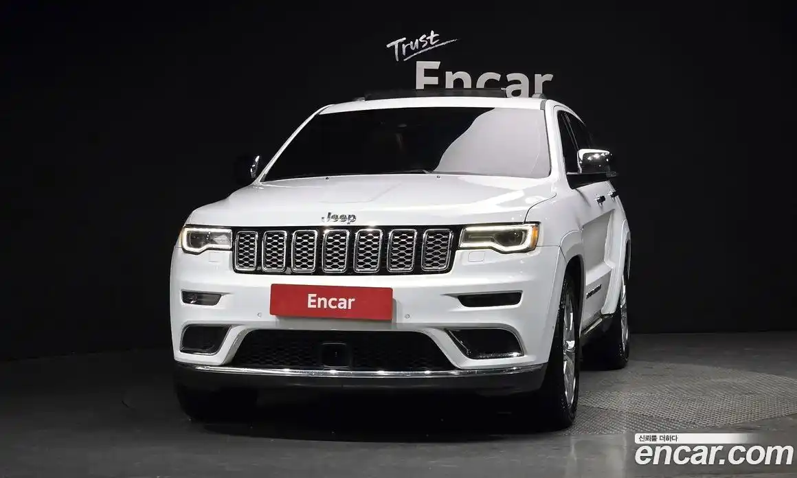 Jeep Cherokee 2020 3.6 гидро в Москве № 826647, фото 3