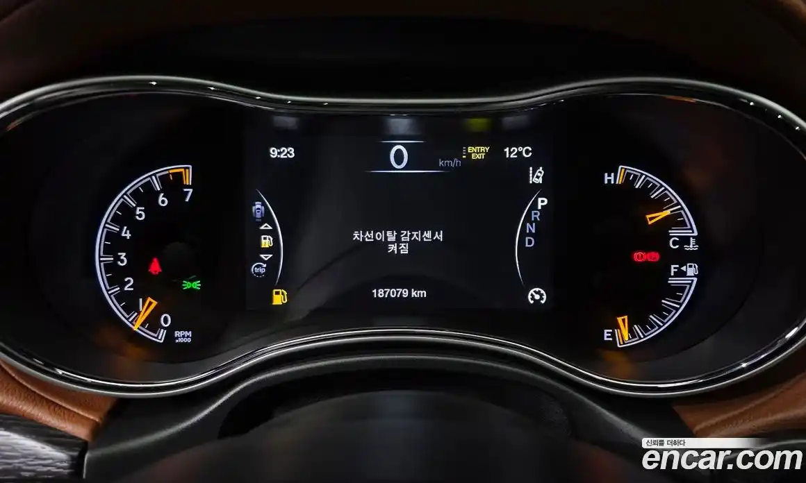 Jeep Cherokee 2020 3.6 гидро в Москве № 826647, фото 8