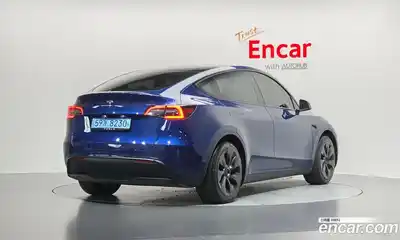 Tesla Model Y 2023 0.2 гидро в Москве № 861789, миниатюра 2