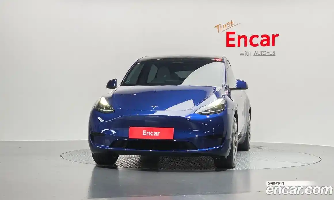 Tesla Model Y 2023 0.2 гидро в Москве № 861789, фото 3