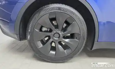 Tesla Model Y 2023 0.2 гидро в Москве № 861789, миниатюра 5