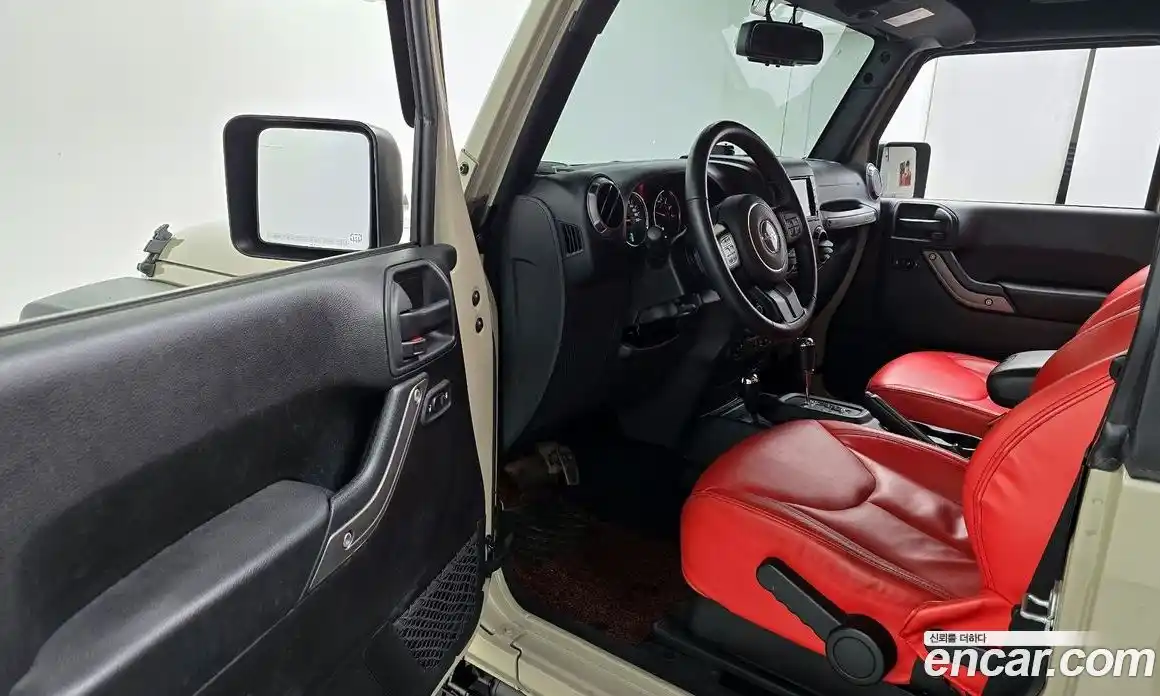Jeep Wrangler 2017 3.6 гидро в Москве № 862810, фото 11