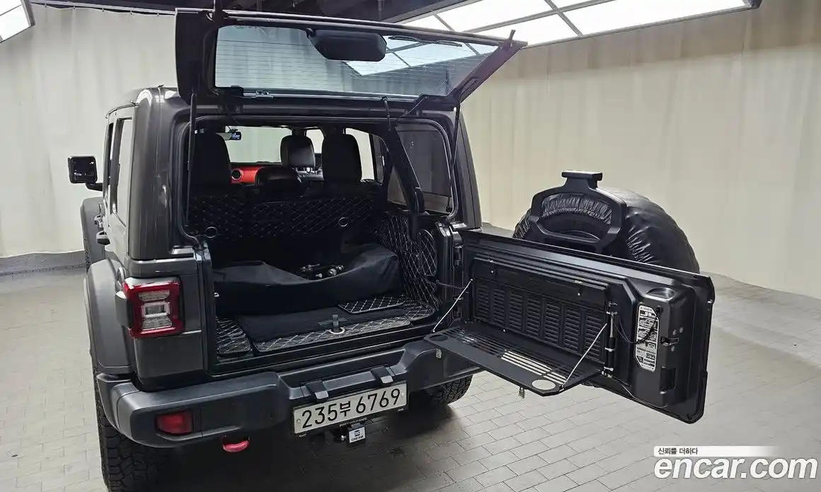 Jeep Wrangler 2019 2.0 гидро в Москве № 862920, фото 20