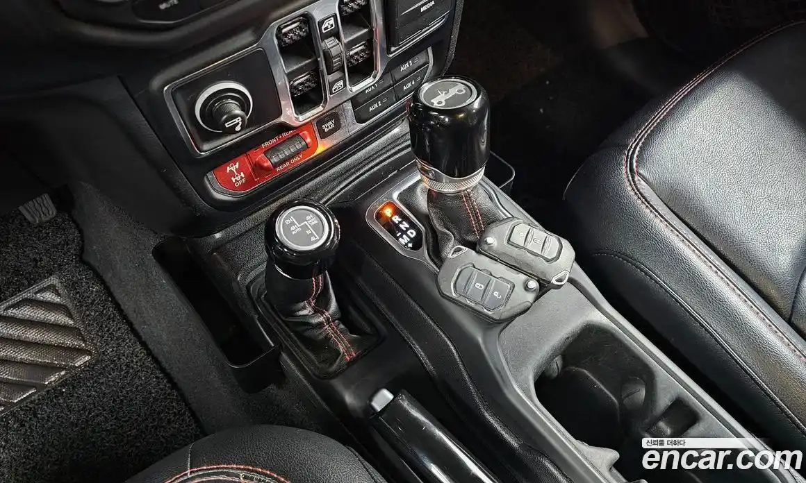 Jeep Wrangler 2019 2.0 гидро в Москве № 862920, фото 9