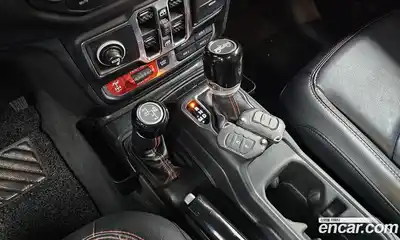 Jeep Wrangler 2019 2.0 гидро в Москве № 862920, миниатюра 9