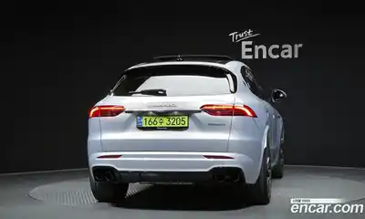 Maserati Grecale 2023 2.0 гидро в Москве № 863335, миниатюра 4