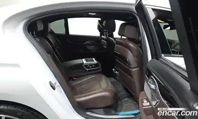 BMW 7-Series 2018 3.0 гидро в Москве № 892145, миниатюра 12