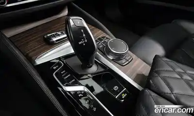 BMW 6-Series 2023 3.0 гидро в Москве № 892179, миниатюра 9