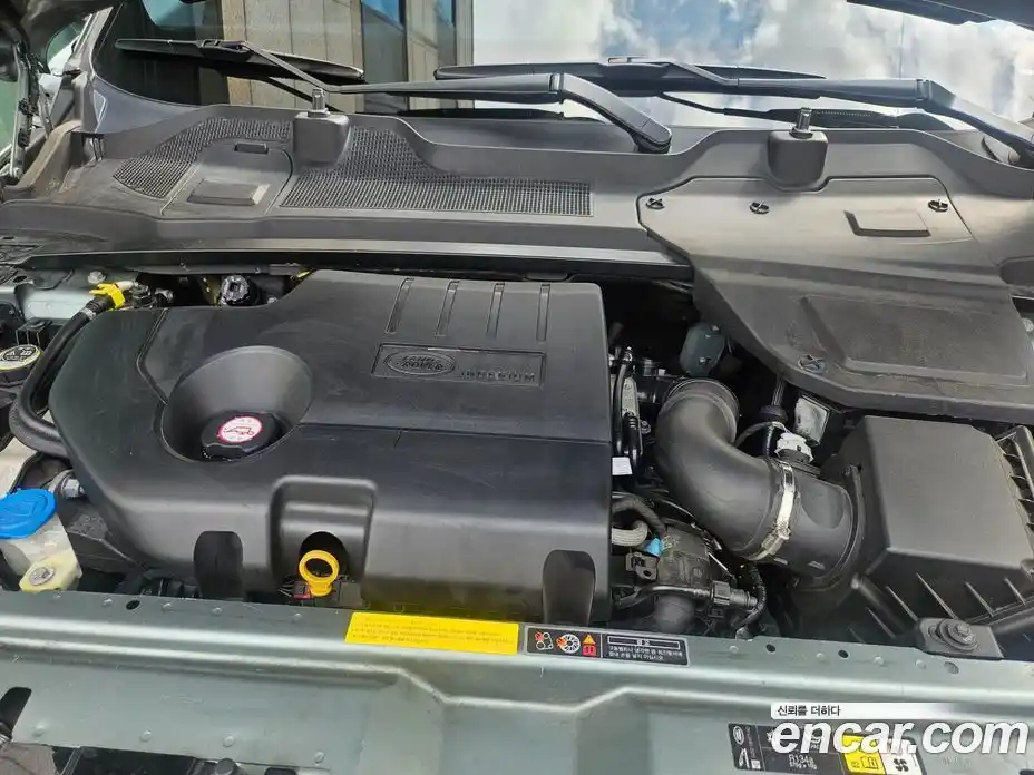 Land Rover Discovery Sport 2018 2.0 гидро в Москве № 895192, фото 15