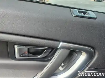 Land Rover Discovery Sport 2018 2.0 гидро в Москве № 895192, миниатюра 6