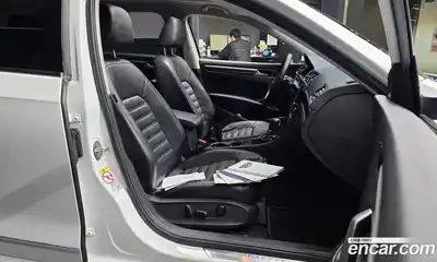 Volkswagen Passat 2018 2.0 гидро в Москве № 896163, миниатюра 11