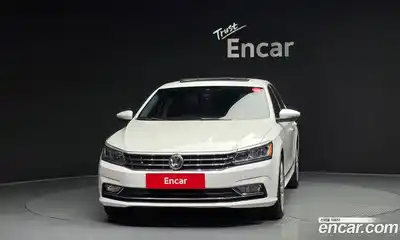 Volkswagen Passat 2018 2.0 гидро в Москве № 896163, миниатюра 3