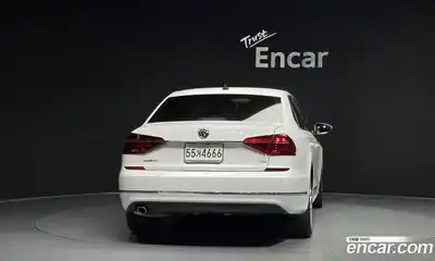 Volkswagen Passat 2018 2.0 гидро в Москве № 896163, миниатюра 4