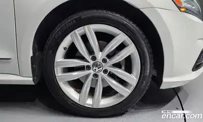 Volkswagen Passat 2018 2.0 гидро в Москве № 896163, миниатюра 5
